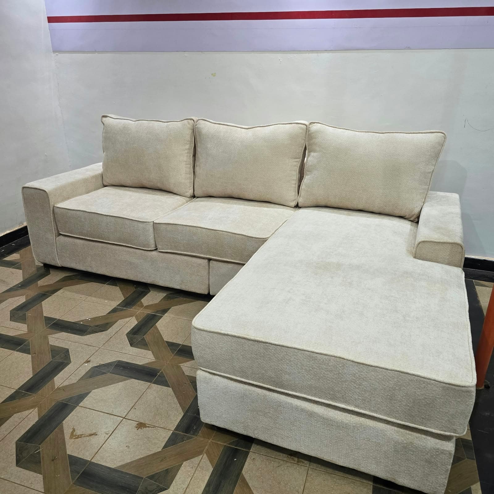Adjustable L-Shape Sectional Sofa (Cream)